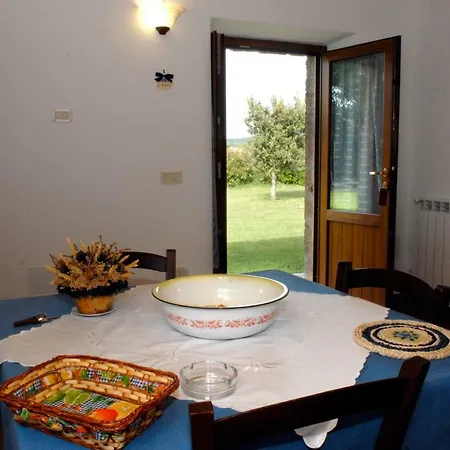 Çiftlik konaklama Poderone Vecchio Sorano (Grosseto)